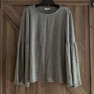 Halston‎ Bell-Sleeved Top